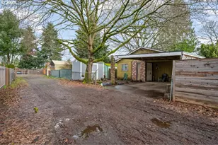 6421 SE 58th Ave SE, Portland, OR 97206 - Photo 8