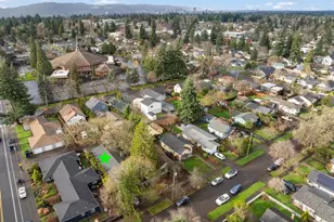 6421 SE 58th Ave SE, Portland, OR 97206 - Photo 12