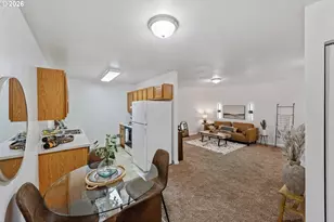 1298 Minnesota Ave, Coos Bay, OR 97420 - Photo 10