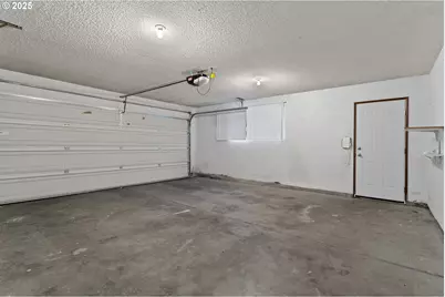 20675 SW Rosa Dr, Beaverton, OR 97078 - Photo 36