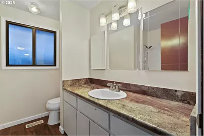 20675 SW Rosa Dr, Beaverton, OR 97078 - Photo 32