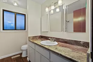 20675 SW Rosa Dr, Beaverton, OR 97078 - Photo 32