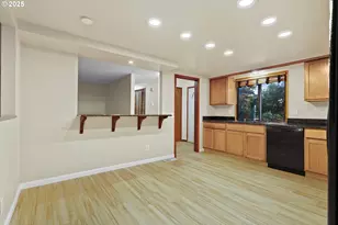 20675 SW Rosa Dr, Beaverton, OR 97078 - Photo 16