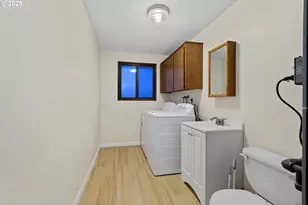 20675 SW Rosa Dr, Beaverton, OR 97078 - Photo 20