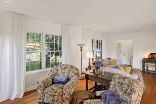 1016 Oak St, Hood River, OR 97031 - Photo 8