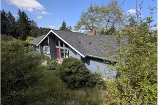 645 Startouch Dr, Eugene, OR 97405 - Photo 1
