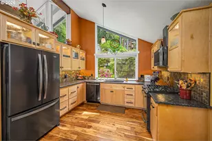 645 Startouch Dr, Eugene, OR 97405 - Photo 10