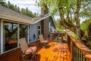 645 Startouch Dr, Eugene, OR 97405 - Photo 26