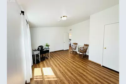 2438 Maia Loop, Springfield, OR 97477 - Photo 24