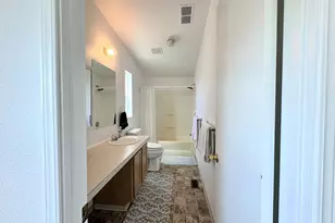 2438 Maia Loop, Springfield, OR 97477 - Photo 20