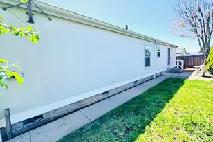 2438 Maia Loop, Springfield, OR 97477 - Photo 32