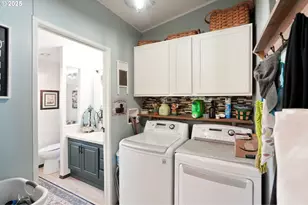 340 NE Crest St, Sublimity, OR 97385 - Photo 18