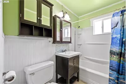 214 NW 5th Ave, Milton-Freewater, OR 97862 - Photo 18
