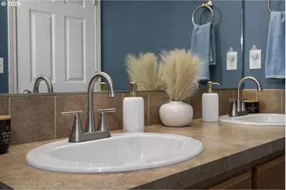 2200 S White Salmon Dr, Ridgefield, WA 98642 - Photo 24