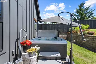 12394 SE Yoakum Ln, Happy Valley, OR 97086 - Photo 42