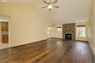 1964 NW Cottonwood Dr, McMinnville, OR 97128 - Photo 4