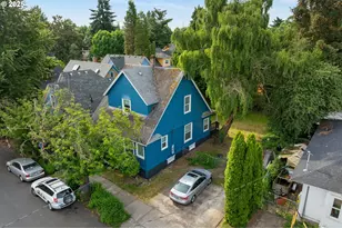 3236 SE Yamhill St, Portland, OR 97214 - Photo 2