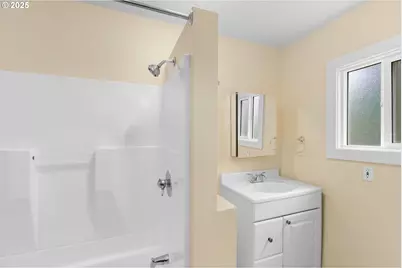 3236 SE Yamhill St, Portland, OR 97214 - Photo 24