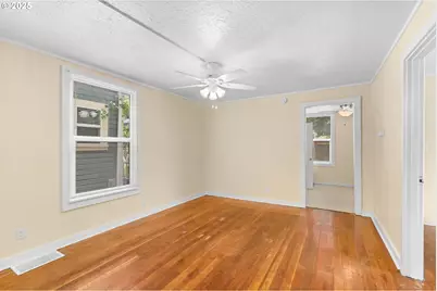 3236 SE Yamhill St, Portland, OR 97214 - Photo 4