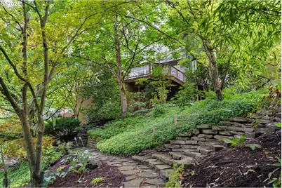 6576 SW Boundary St, Portland, OR 97225 - Photo 40