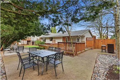 1371 NE Barnes Ct, Gresham, OR 97030 - Photo 38