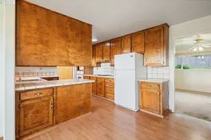 2120 Willow Pl, Longview, WA 98632 - Photo 4