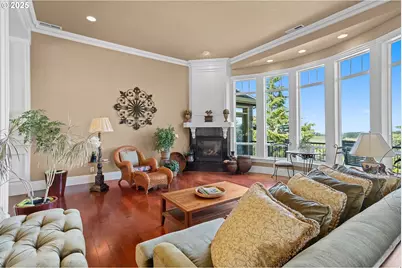 8438 Cascade Hwy, Silverton, OR 97381 - Photo 14