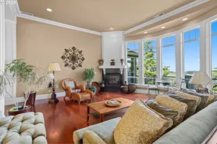 8438 Cascade Hwy, Silverton, OR 97381 - Photo 14