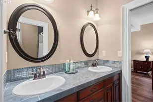 8438 Cascade Hwy, Silverton, OR 97381 - Photo 36