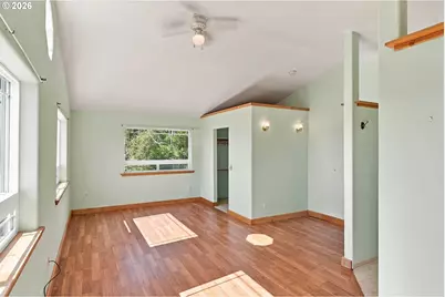 1232 S 12th St, Coos Bay, OR 97420 - Photo 22