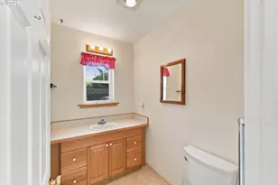 1232 S 12th St, Coos Bay, OR 97420 - Photo 6
