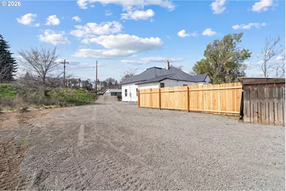 726 SW 22nd St, Pendleton, OR 97801 - Photo 24
