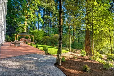 4321 SW Dosch Rd, Portland, OR 97239 - Photo 40