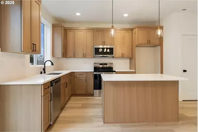 410 NE 117th Ave, Vancouver, WA 98684 - Photo 4