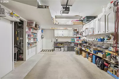 2760 E McLoughlin Blvd, Vancouver, WA 98661 - Photo 24