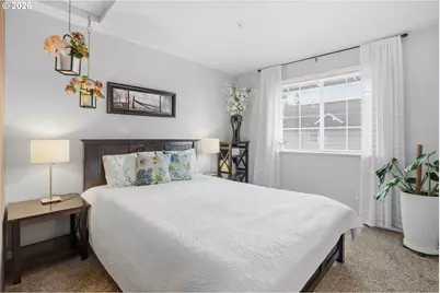 2760 E McLoughlin Blvd, Vancouver, WA 98661 - Photo 20