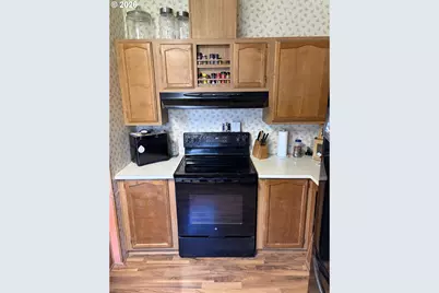 24710 Judy Ln, Monroe, OR 97456 - Photo 10
