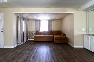 8651 Thurston Rd, Springfield, OR 97478 - Photo 8