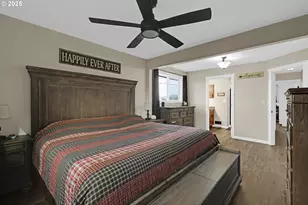 1010 W Luellen Dr, Roseburg, OR 97471 - Photo 32