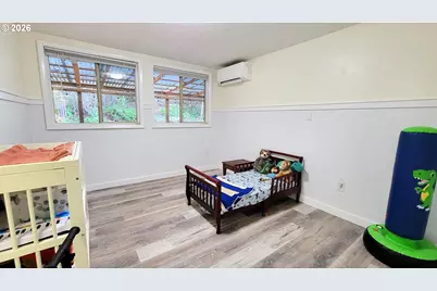 92817 Territorial Hwy, Junction City, OR 97448 - Photo 12