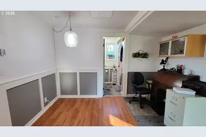 92817 Territorial Hwy, Junction City, OR 97448 - Photo 20