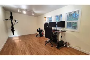 92817 Territorial Hwy, Junction City, OR 97448 - Photo 14