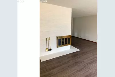 5325 NW 137th Ave, Portland, OR 97229 - Photo 4