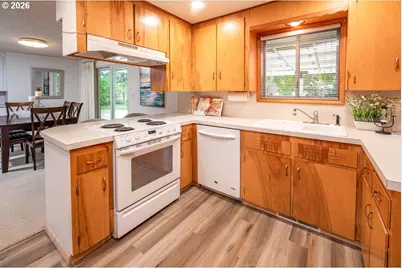29476 NE Pheasant Ave, Corvallis, OR 97333 - Photo 18