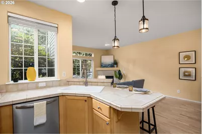 6301 Alyssa Ter, Lake Oswego, OR 97035 - Photo 10