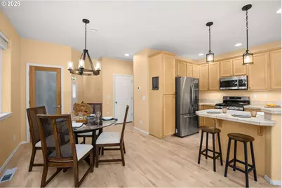 6301 Alyssa Ter, Lake Oswego, OR 97035 - Photo 4