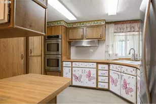 1199 N Terry St, Eugene, OR 97402 - Photo 6