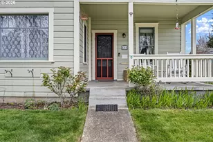 646 B St, Springfield, OR 97477 - Photo 4