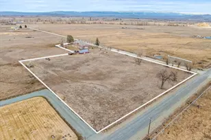 46064 Schoolhouse Rd, Haines, OR 97833 - Photo 4