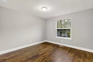 5118 NE Jarrett St, Portland, OR 97218 - Photo 14